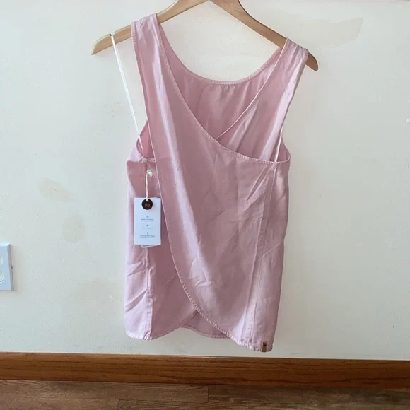 Tentree Women’s Harbour Tank colour Quartz Pink size S - Picture 8 of 12
